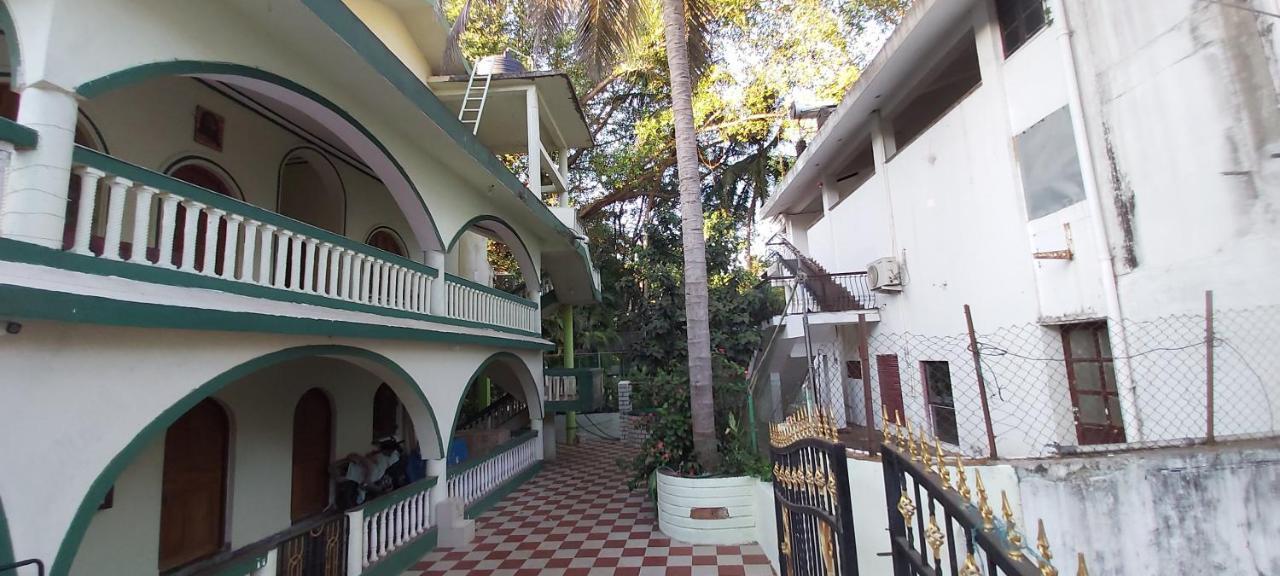 Joaquina'S Guest House Calangute Exterior photo